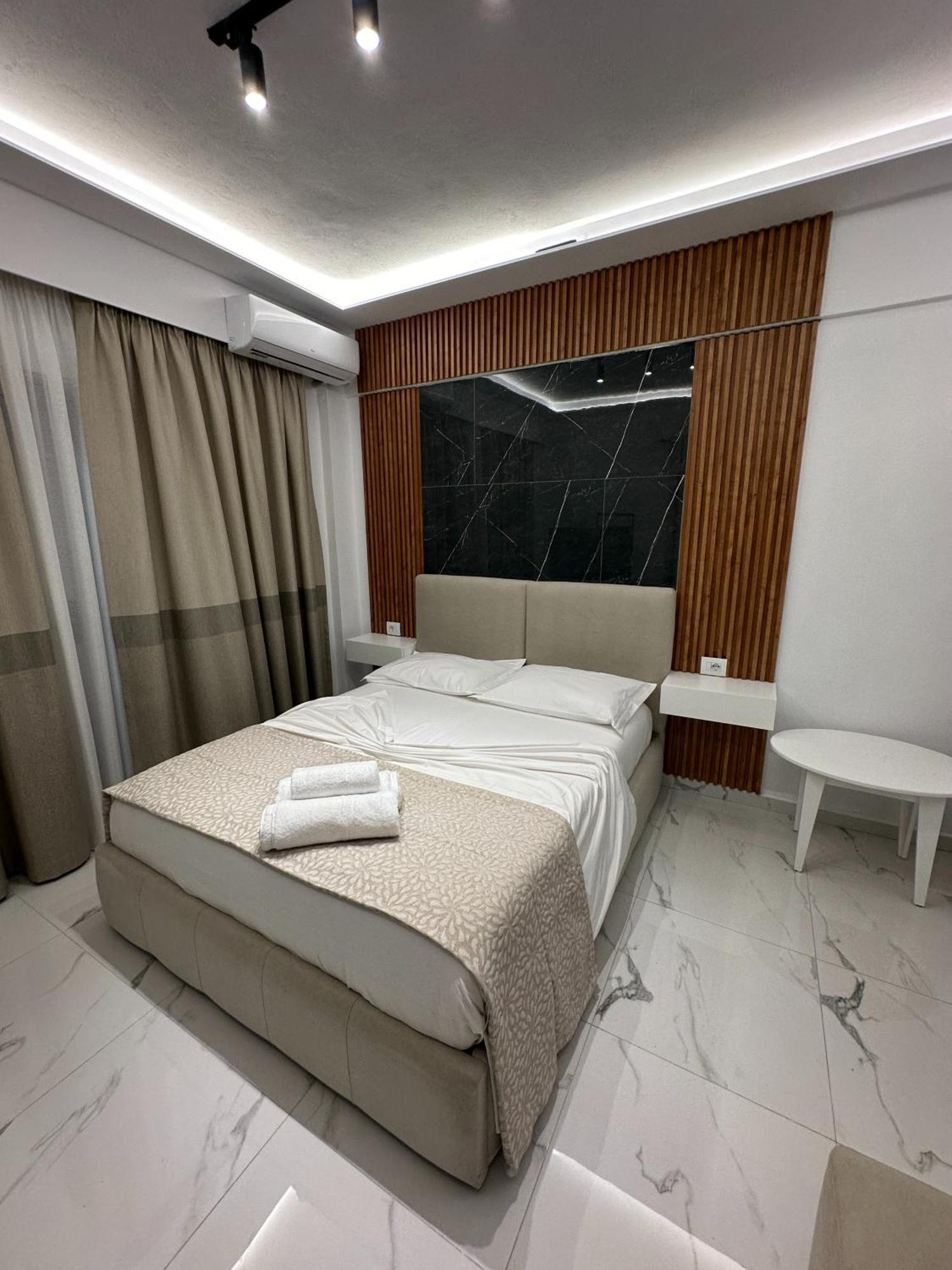 Elisabet Hotel