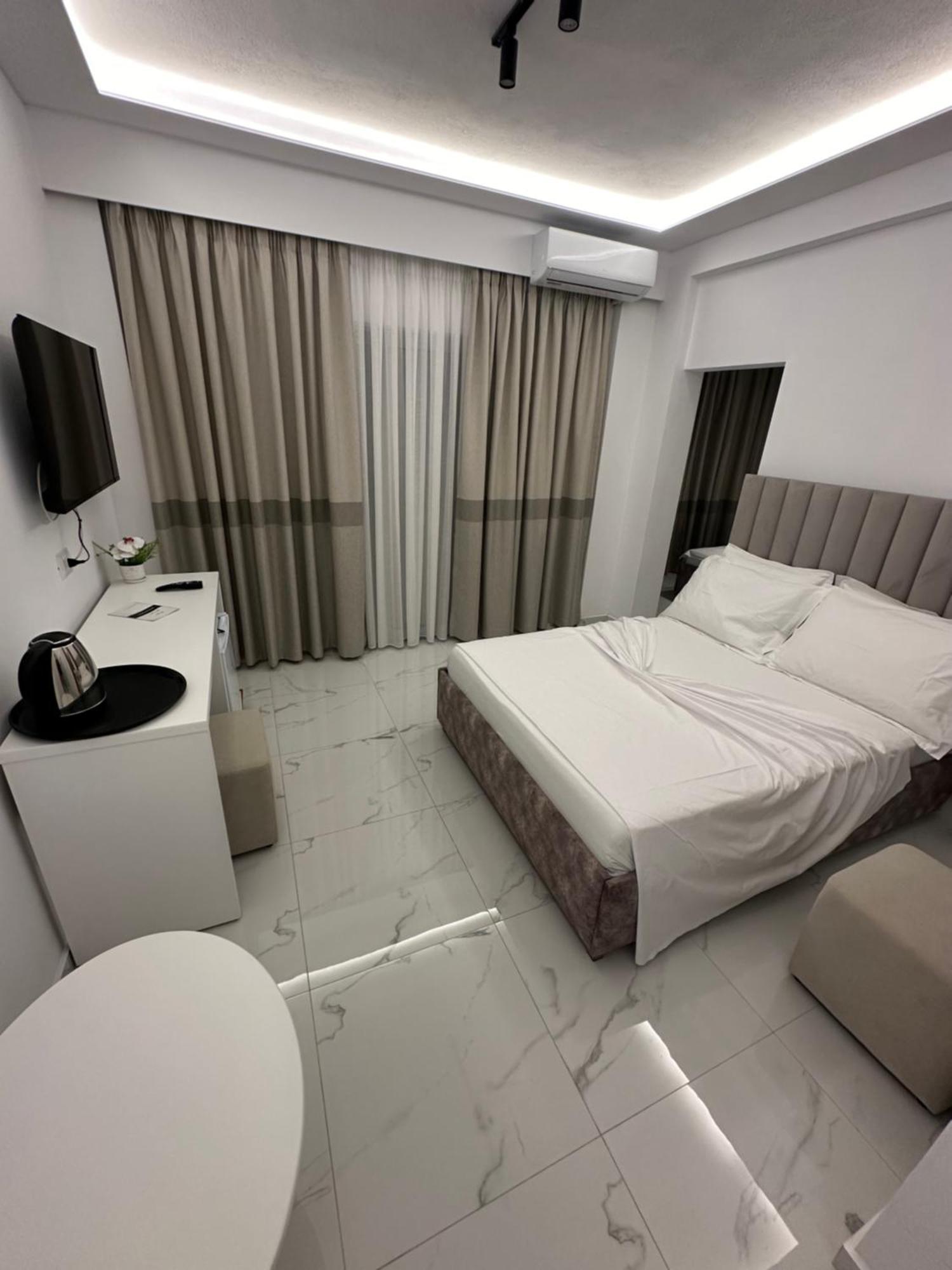 Elisabet Hotel