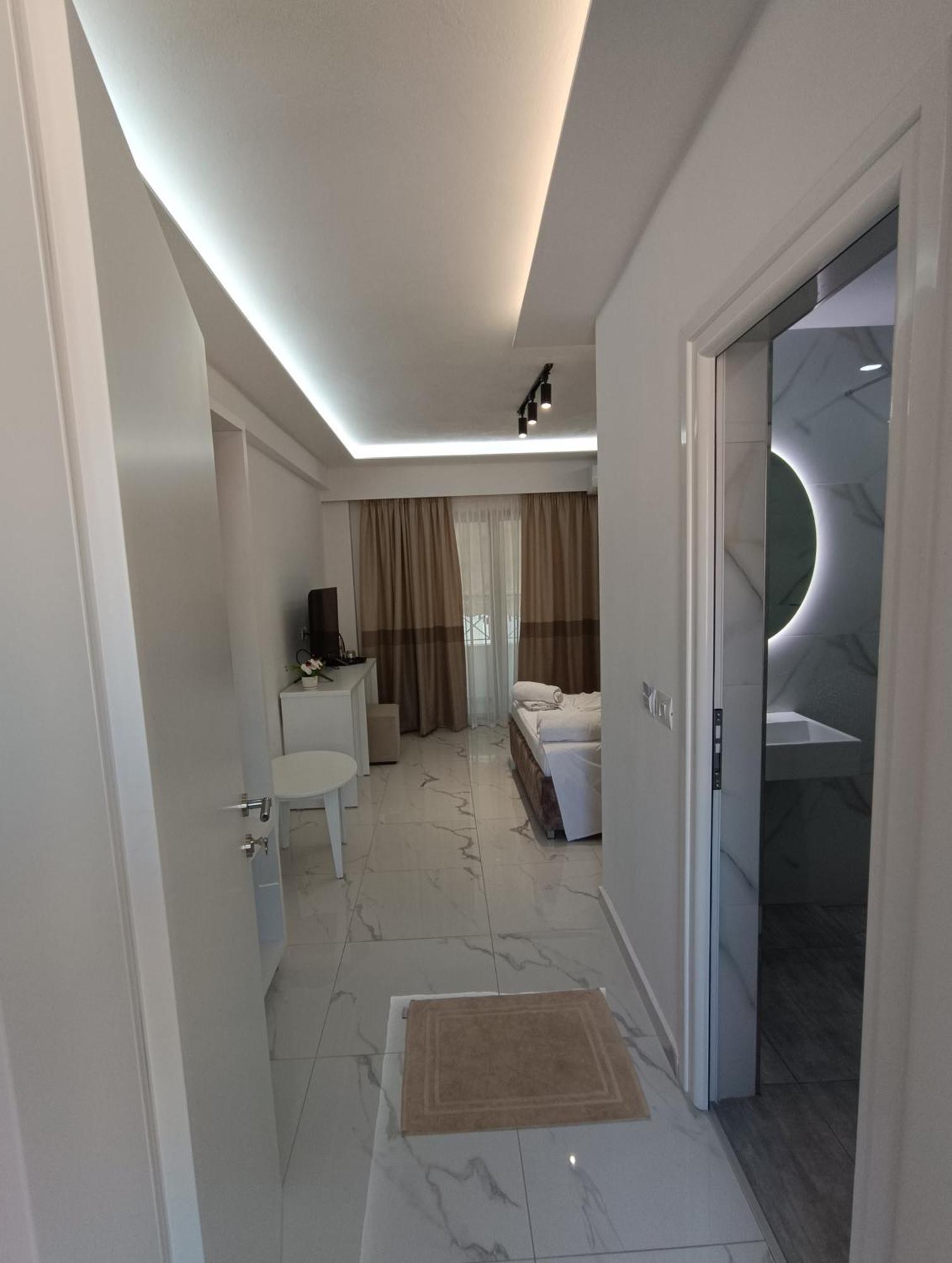 Hotel Elisabet Saranda